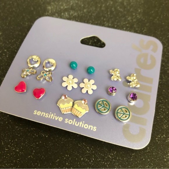 🧁🦋☮️NWT Claire’s sensitive solutions earring lot - Picture 4 of 6